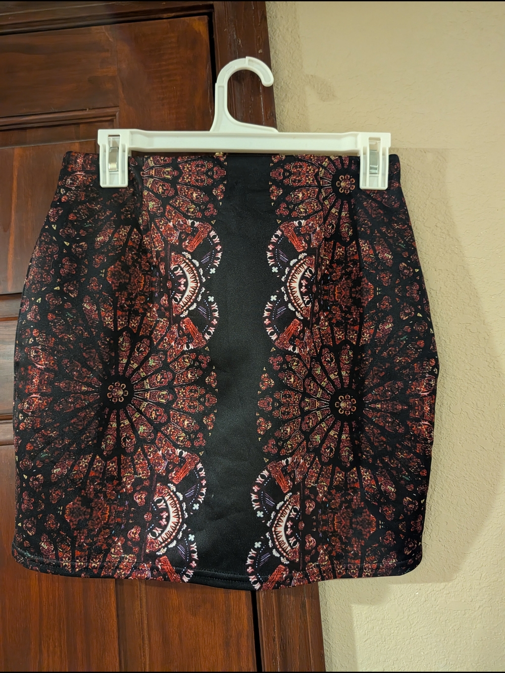 Forever 21 Black Mini Skirt with Red Pattern